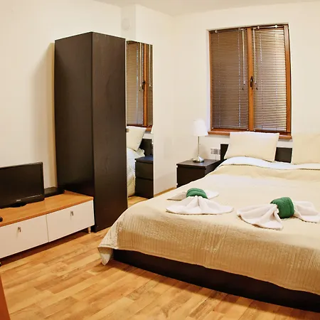 Mountain View * 班斯科