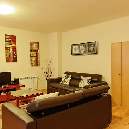 Mountain View Apartman *